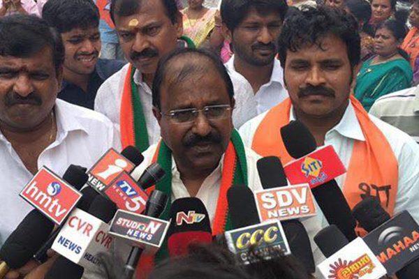 Somu Veerraju comments on Chandrababu naidu
