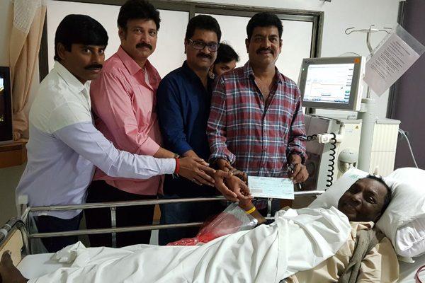 Chiranjeevi helps GunduHanumantharao, Potti Veeraiah 2 lakhs through MAA