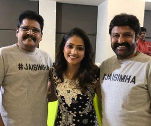 Hari-Priya-With-Balakrishna-&-K-S-Ravikumar-Photos