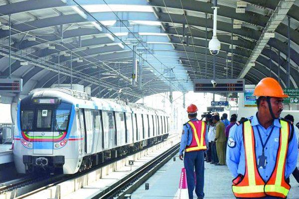 Hyderabad-Metro-Hourly-Charge-on-Telugu-Films-Shoot
