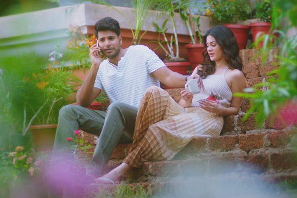 Manasuku Nachindi - Parichayamu Ledaa Song 