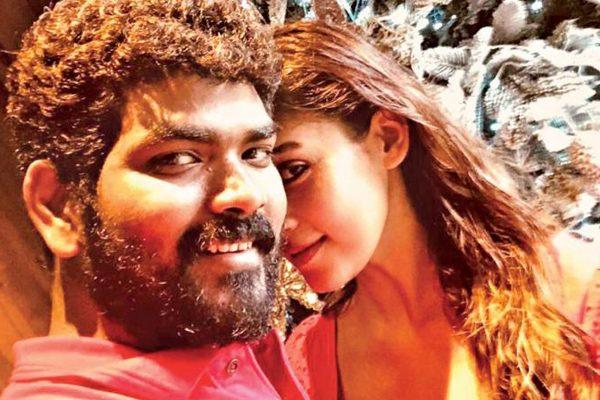Nayanatara-Celebrated-in-Apartment-with-BF
