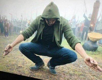 Pawan-Kalyan-Agnyaathavaasi-Latest-Stills