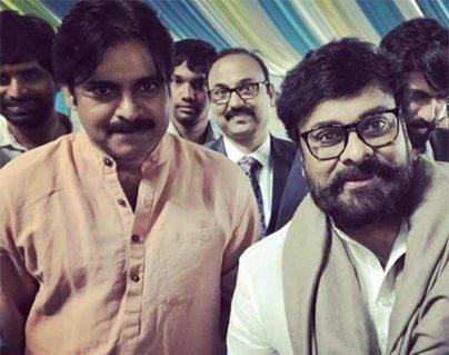 Pawan-Kalyan--Chiranjeevi-Selfie