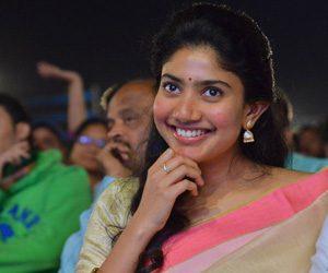 Sai Pallavi at MCA Audio Launch Photos