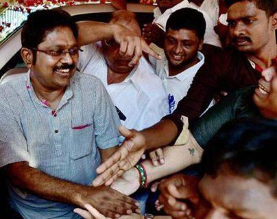 TTV Dhinakaran leads in RK Nagar by-elections