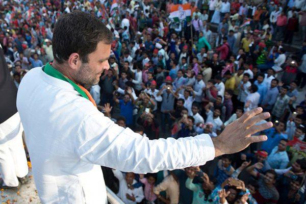 Telangana-Congress-to-Fight-Virtual-War-with-TRS