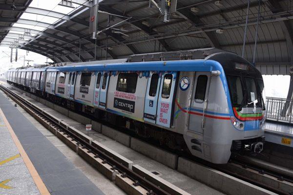 Telugu-Mistakes-in-Hyderabad-Metro-Rail-Disappoints
