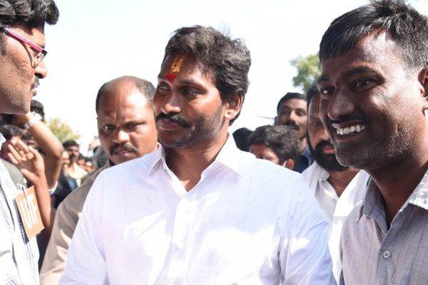 YS-Jagan-Padayatra---Anantapur