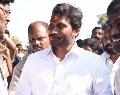 YS-Jagan-Padayatra--Anantapur