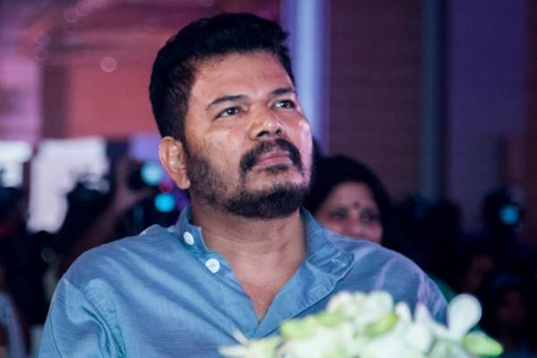 2.0-Movie-Teaser-Top-Director-Shankar-Adds-to-The-Disappointment