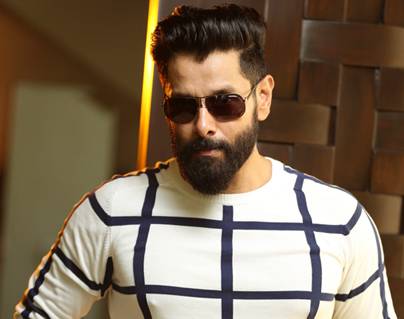 300 Cr Mahavir Karna, Too Big for Vikram Shoes