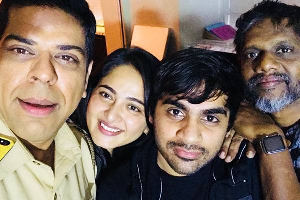 Great Feed to Media: Anushka Shetty on Prabhas Saaho Sets 