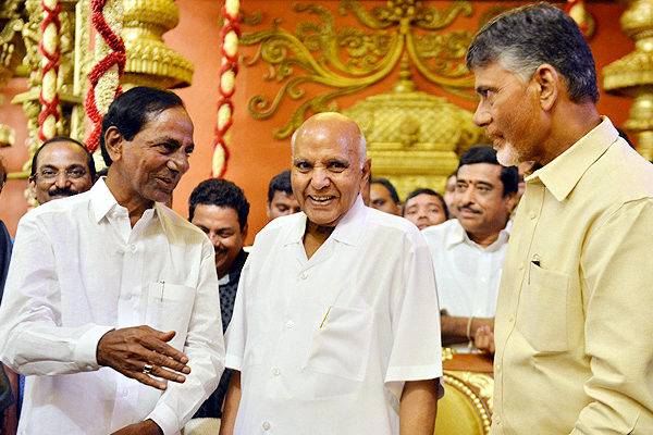 Eenadu Shocks Andhra Pradesh Readers Courtesy KCR
