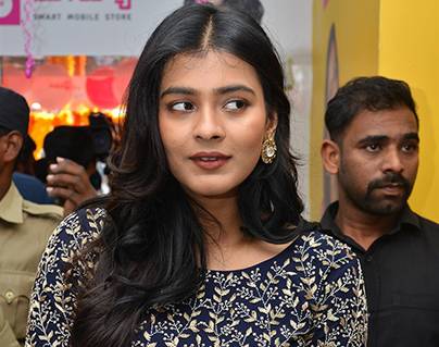 Hebah Patel Role in Sri Lakshmi 24 Kisses