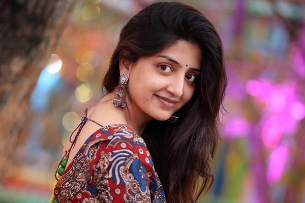 Kollu Ravindra says poonam kaur  is not handloom ambassador