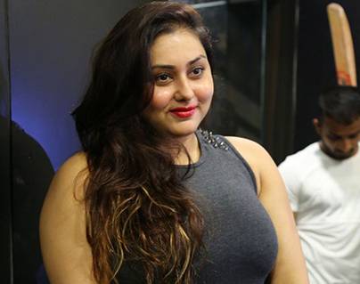 Namitha Tried to Commit Suicide Twice