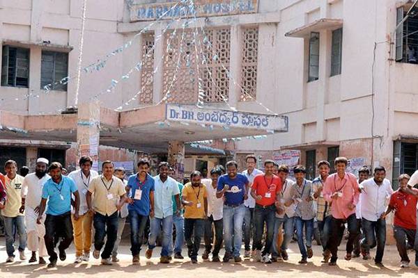 Osmania University Students slogans against Pawan Kalyan