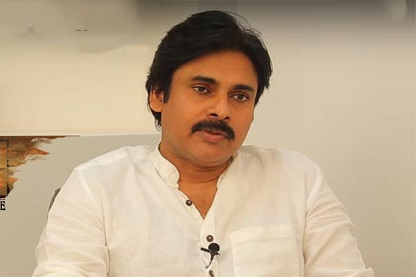 PAWAN KALYAN Message to his overseas Fans on Agnyaathavaasi