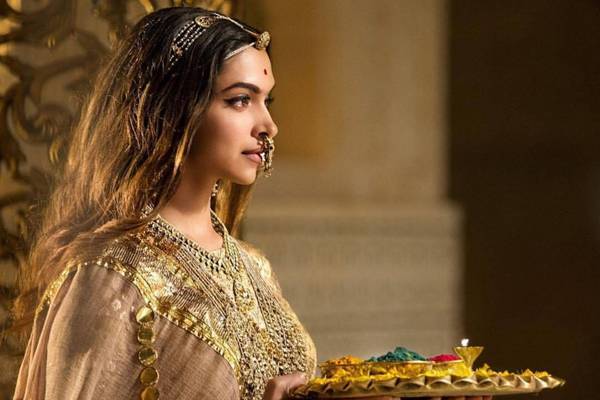 Padmaavat-Makes-It-to-US-Top-10-Box-Office-Collections