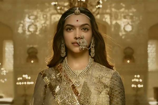Padmaavat---Truth-Awaited-Two-Extreme-Talks-on-Tomorrow-Release