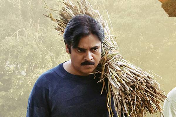 Pawan Kalyan Agnyaathavaasi collections dropping