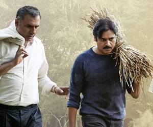 Pawan-Kalyan,-Keerthy-Suresh,-Anu-Emmanuel---Agnyaathavaasi-Working-Stills
