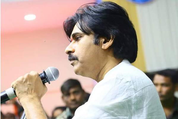 Pawan Kalyan explanation on kcr meet