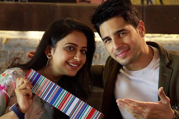 Rakul Preet Singh Sidelined in Bollywood Aiyaary Trailer