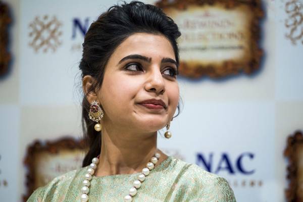 Samantha-Akkineni-Medak-Visit-Connected-to-Political-Entry