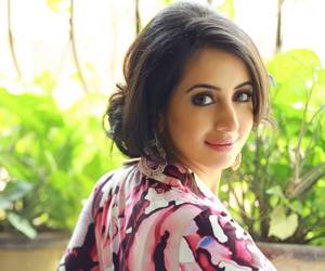 Sanjjanaa Latest Photo-Shoot Stills