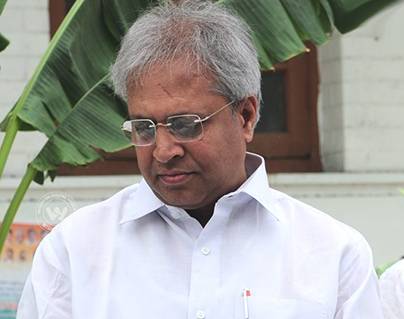Undavalli-Arun-Kumar comments on pawan kalyan