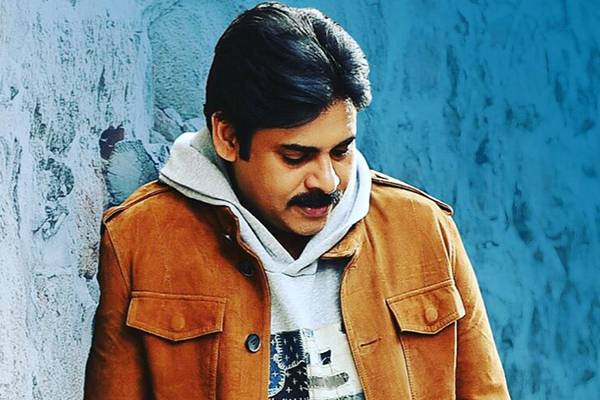 fans waiting for Pawan Kalyan response on kathi mahesh