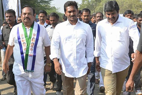 ys jagan padayatra completes 1000 kilometres