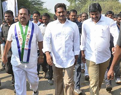 ys jagan padayatra completes 1000 kilometres