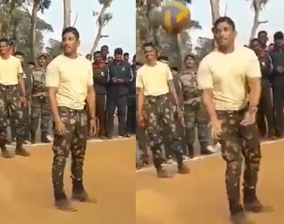 Allu Arjun's Pass Time at Naa Peru Surya Shoot