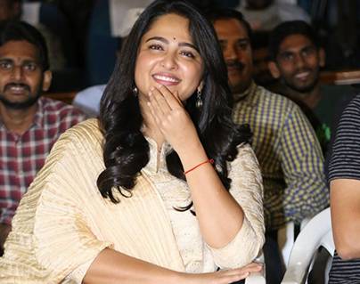 Anushka Shetty Efforts Setting Good Example