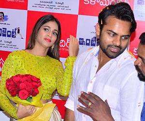 Inttelligent Movie Team at Kalamandir