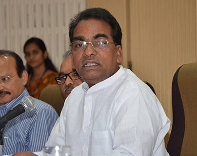 JD Seelam reveals secret behind sonia gandhi and ys jagan