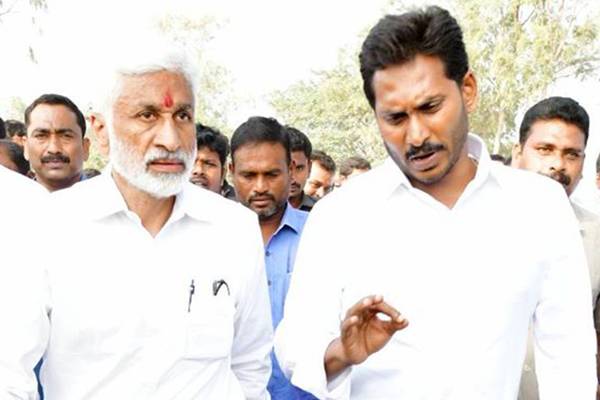 Jagan Should Sacrifice Vijaya Sai Reddy for Viswasaneeyatha