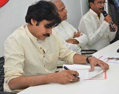 Janasena to Form a JAC to Fight for AP Rights