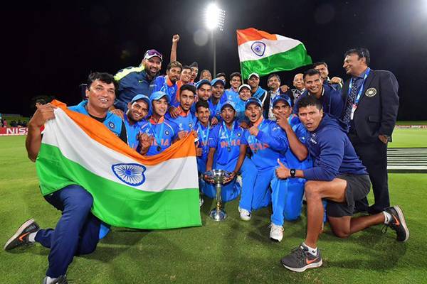 Mahesh babu congratualations to U19 Team India
