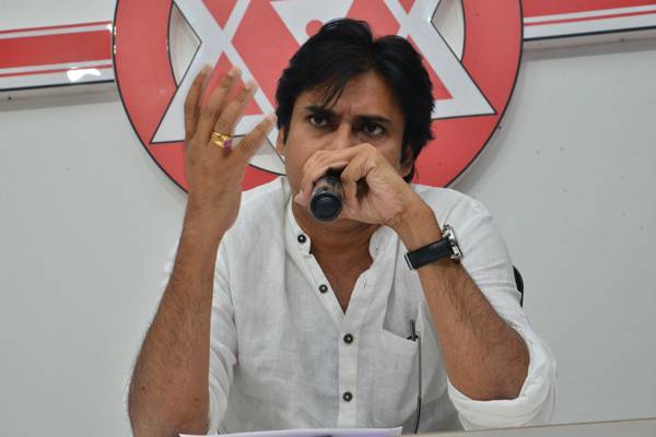 Pawan-Kalyan-Challenges-YS-Jagan's-Challenge
