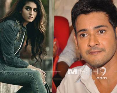 Priya-Prakash-Varrier-Overtakes--Mahesh-Babu-in-a-Wink!