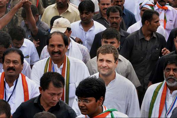 Rahul-Gandhi focus on telangana state