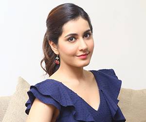 Rashi Khanna latest Stills