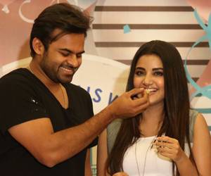 Sai-Dharam-Tej-at-Anupama-Parameshwaran-Birthday-Celebrations-Photos