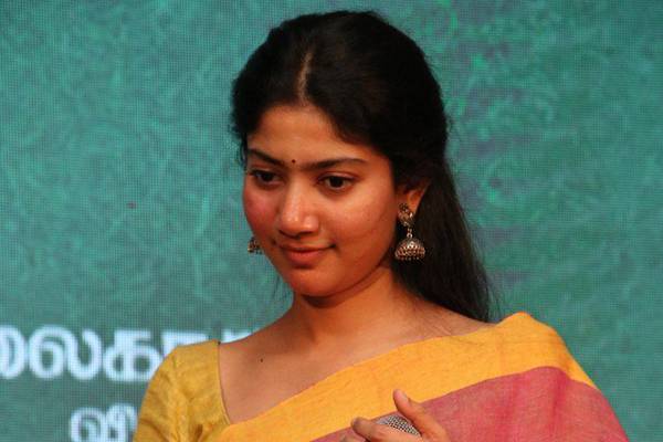 Sai-Pallavi-Reality-About-Ego-Issues-Exposed