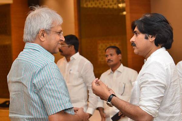 Undavalli Aruna Kumar-Pawan - Kalyan