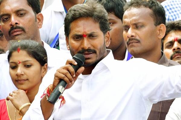 YS-Jagan-Vs-Chandrababu-Naidu